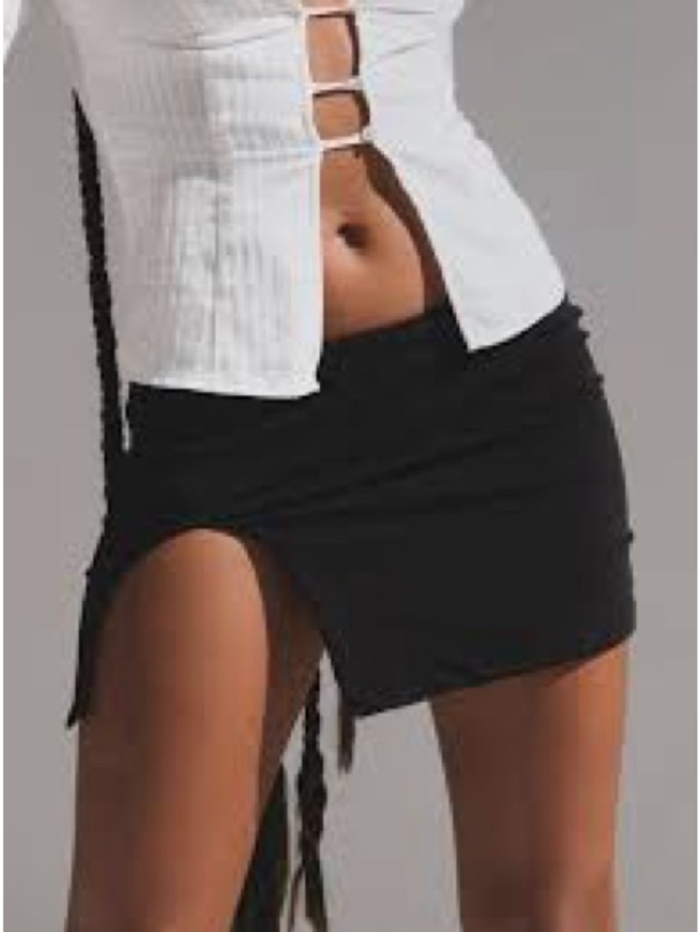 Princess Polly Bold Move Black Mini Skirt W/ Slit Sz 2